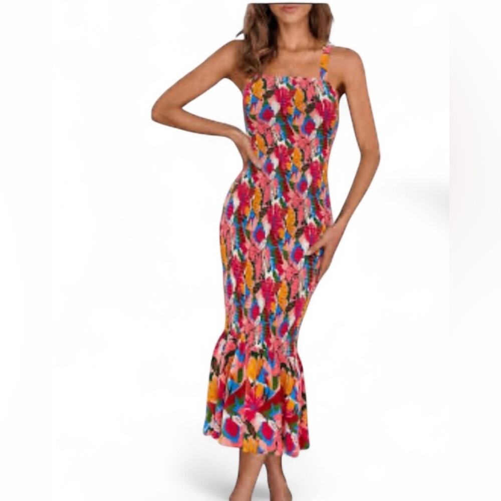 Pretty Garden Smocked Colorful Floral Print Mermaid Hemline Size Medium Dress